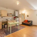 펜션 La Maison Telemaque 마렌